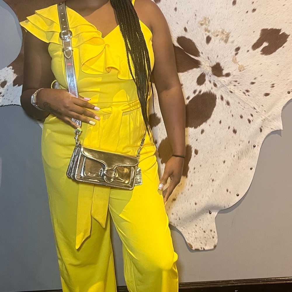 🌼 Ruffle Shoulder Spaghetti strap Jumpsuit - Picture 4 of 5